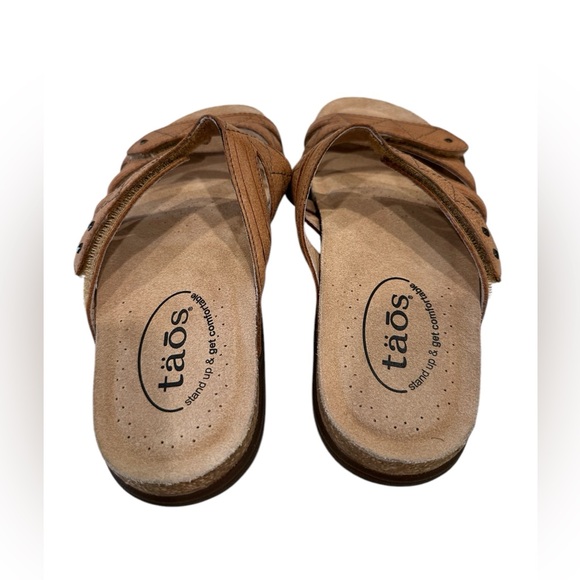 Taos Tan Sandals Size 6 - Picture 3 of 7